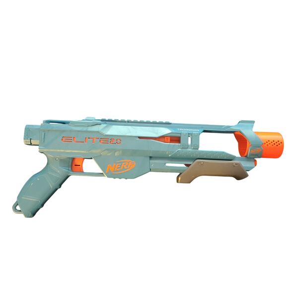Nerf Elite 2.0 Technician (10 DARTS) - Picture 2 of 4